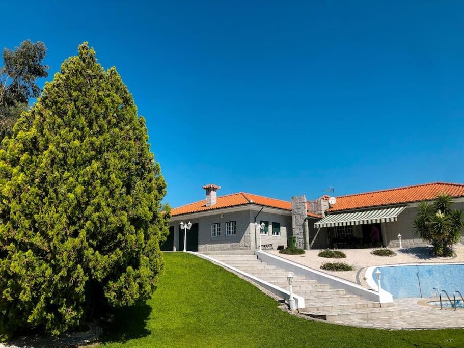 Maison Familiale De Caractere Avec Piscine Padronelo المظهر الخارجي الصورة